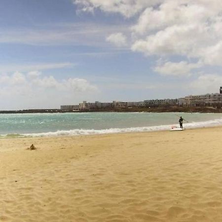 Luxury Beach Front Apartmentos Tahiche Коста-Тегисе Экстерьер фото