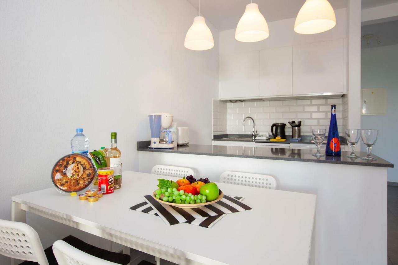 Luxury Beach Front Apartmentos Tahiche Коста-Тегисе Экстерьер фото