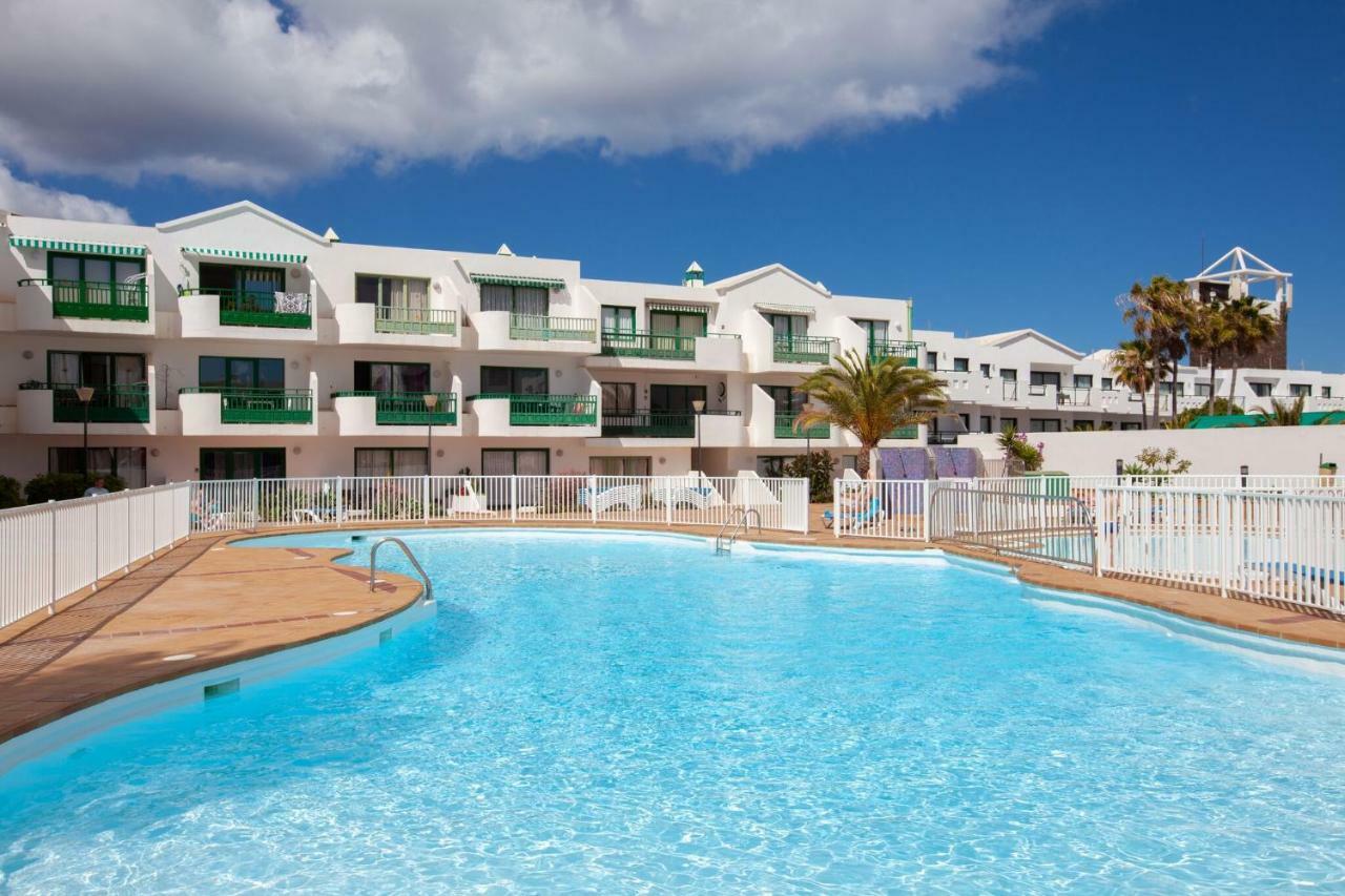 Luxury Beach Front Apartmentos Tahiche Коста-Тегисе Экстерьер фото